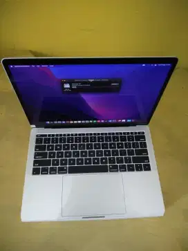 Macbook Pro 13 Thn 2017/8/256 Mulusss