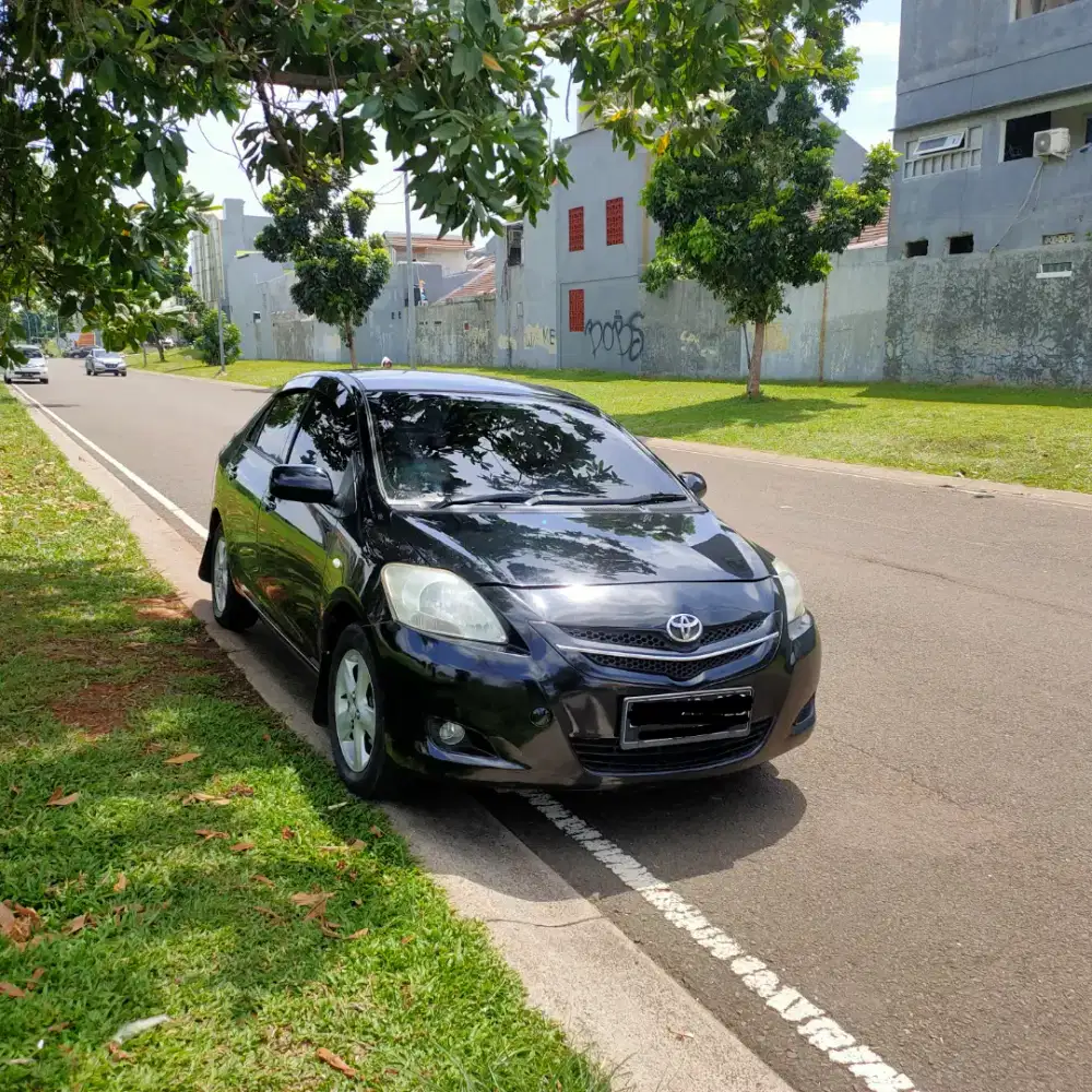 Toyota Vios limo 2011 Bensin