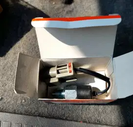 Switch mundur Terrano