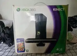 For Sale Xbox 360 Slim RGH 4 gb + Kinect + Full Game