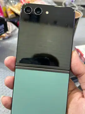 Samsung flip 4 256gb kayak baru lengkap no minus Siap Cod Nampung