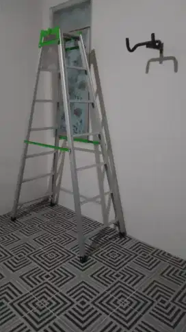 Tangga tebal awet
