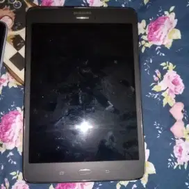 TABLET SAMSUNG A 8 INCHI