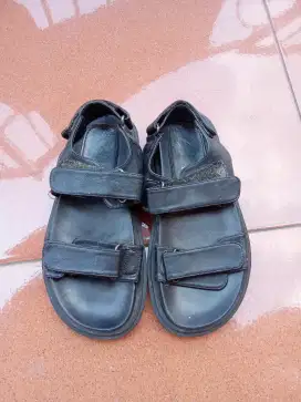 Sepatu sandal kulit second Zara ori size 35