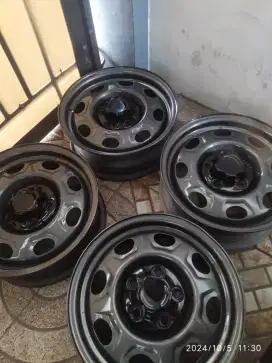 Velg 15 orm taruna kaleng 5x115 crv xpander xtrail