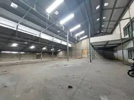 Gudang jatake luas 1330m, kantor 2 lantai rapi