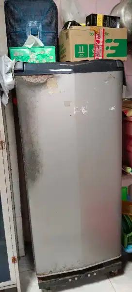 Kulkas 1 Pintu Sanyo Aqua