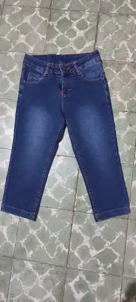 Celana ponggol jeans