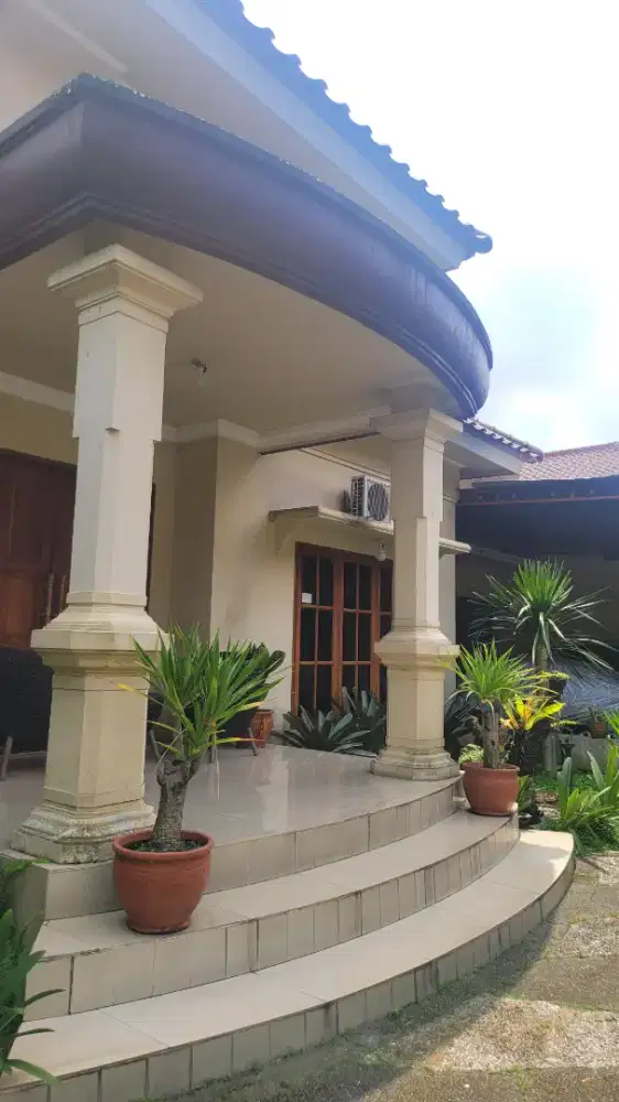 Dijual Rumah Pribadi, stretegis
