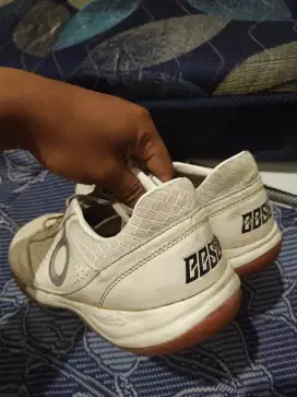 Sepatu Ortus BBS