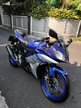 Cash & Credit Yamaha R15 2016