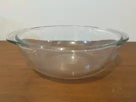 PYREX Vintage Clear Glass Casserol Bowl no lid,