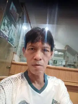 Sy Mencari Kerja Mengurus/Merawat Orang Sakit Lansia/Jompo.