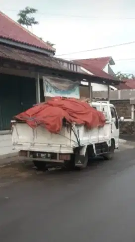 Sewa truk engkel angkut barang