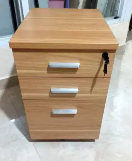 Nakas / Drawer Good Condition