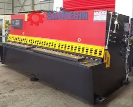 MESIN POTONG PLAT SHEARING CUTTING 6 mm x 3.2 meter