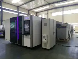 Mesin Laser Fiber 3000w With Cover + Double Table