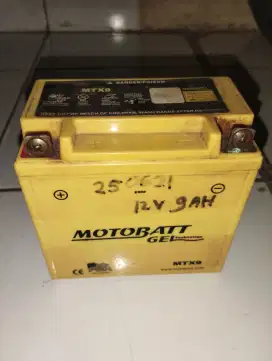 AKI motobatt MTX9 utk thunder 125 & sejenisnya. FITING lampu thunder