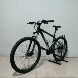 Dijual Sepeda MTB Polygon Cascade 4 Kondisi Like Ne