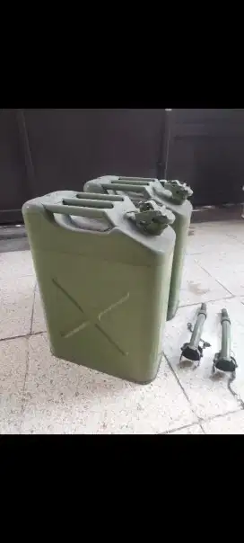 Jirigen besi 20 liter krisbow