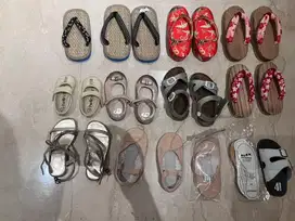 Sepatu sandal anak