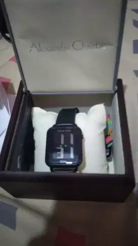 Milik pribadi..kondisi bagus..original..lengkap box