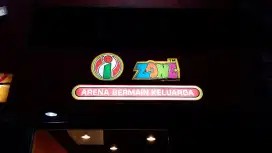 Neon box acrylic, Neon sign, Plank merek