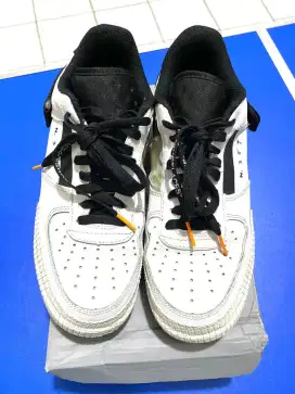 Dijual sepatu NIKE AIR FORCE 1 putih size 41