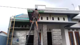 Tukang borongan maupun harian