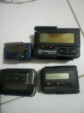 Pager ada 4 pcs Utk koleksi. kondisi off