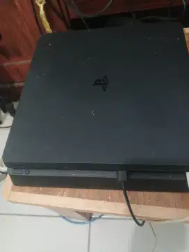 Sony ps4 slim 1TB ori