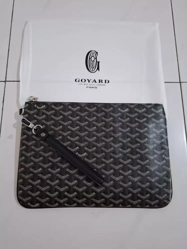 Clutch Goyard black leather clutch cowo goyard ada nomor seri