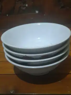 Mangkok soto merk Jago