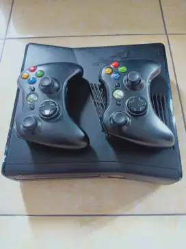 Xbox 360 s bekas