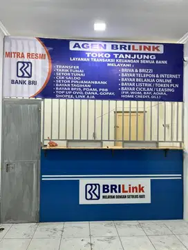 Meja brilink kerangkeng dan pintu