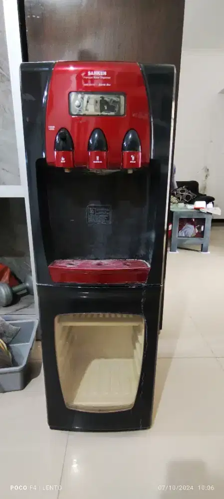 DISPENSER SANKEN HWD-889SH + Sterile Box