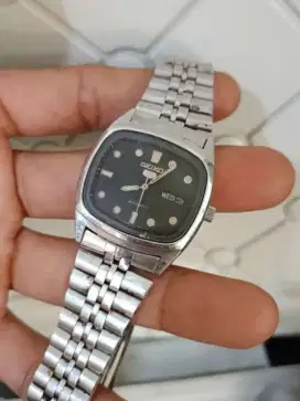 Jam Langka Seiko5 Automatic Cal 4216 est1973's