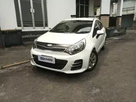 KM Rendah - KIA RIO 1.4 Bensin M/T 2016 PUTIH