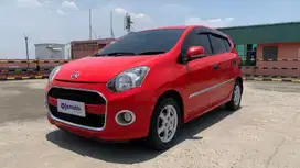 KM Rendah TDP 3Jt Daihatsu Ayla 1.0 X Elegant Bensin-MT 2015 Merah /