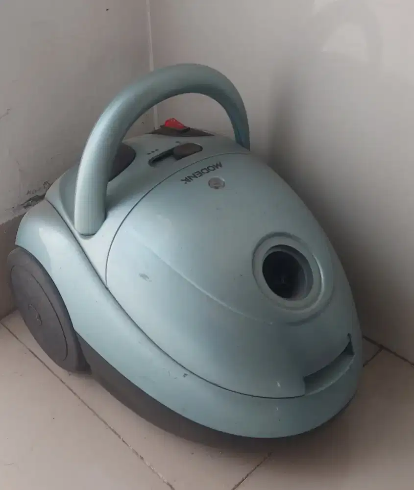 Vakum modena kondisi baik