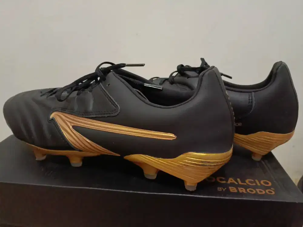 Sepatu Brodo Active mezzala Pro
(Black)