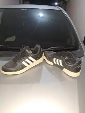Adindaaaa Black
