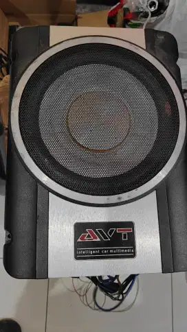 Speaker aktif buat mobil