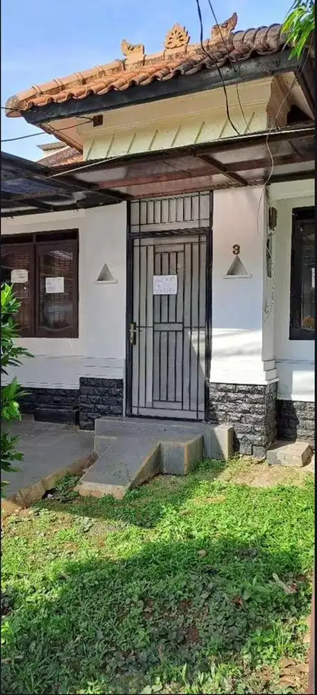 DIJUAL RUMAH posisi bagus TAMAN UBUD INDAH