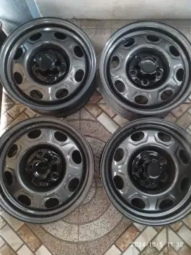 Velg ring 15 kaleng taruna 5x114 rush terios crv