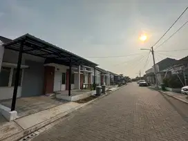 Dikontrakan rumah per tahun 22jt (nego), rumah baru direnovasi