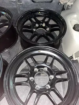 velg ENKEI RPF1 R17 velg mobil ring 17 lebar 8,5 ET 0 pajero fortuner