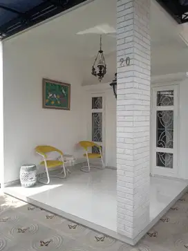 Kost Cempaka putih Barat