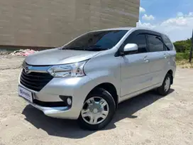 Pajak panjang Daihatsu Xenia 1.3 R STD Bensin-MT 2018 Silver LAEA