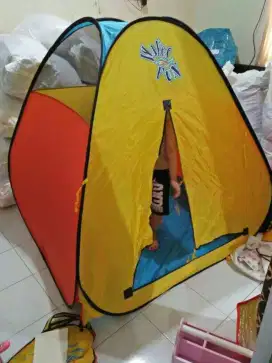 Tenda anak besar praktis bisa dilipat kecil